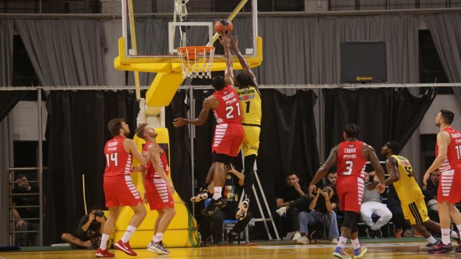 Άρης – Ολυμπιακός 66-83: Το «ερυθρόλευκο τρένο» πέρασε και από τη Θεσσαλονίκη στην επιστροφή του Παπανικολάου! (video)