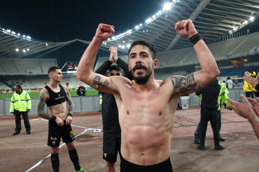 ΑΕΚ σε Σιμόες: «Παρών σε όλες τις μεγάλες αλλά και δύσκολες στιγμές!»