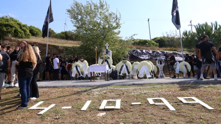 ΠΑΟΚ για τη «μαύρη» επέτειο των Τεμπών: «Θα είστε για πάντα ο φάρος μας» (video)