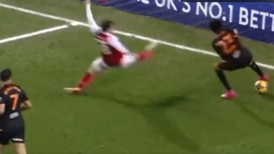 «Ποδιές», ραμπόνα και... από τώρα, βρέθηκε το γκολ της σεζόν! (video)