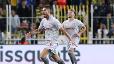 Φενερμπαχτσέ – Ολυμπιακός 0-3: Απίστευτος Μασούρας, «κλειδώνει» τη μεγάλη νίκη των Πειραιωτών! (video)