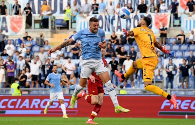 Λάτσιο – Ρόμα 1-0: Συστημένη σέντρα του Άντερσον, για να ανοίξει το σκορ ο Μιλίνκοβιτς Σάβιτς! (video)