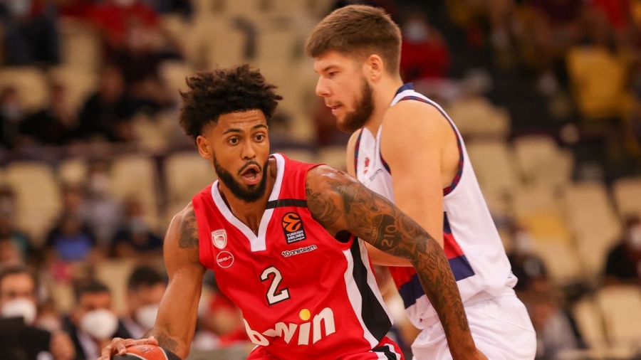 Ολυμπιακός: Η παρακάμερα της νίκης απέναντι στην Μπασκόνια