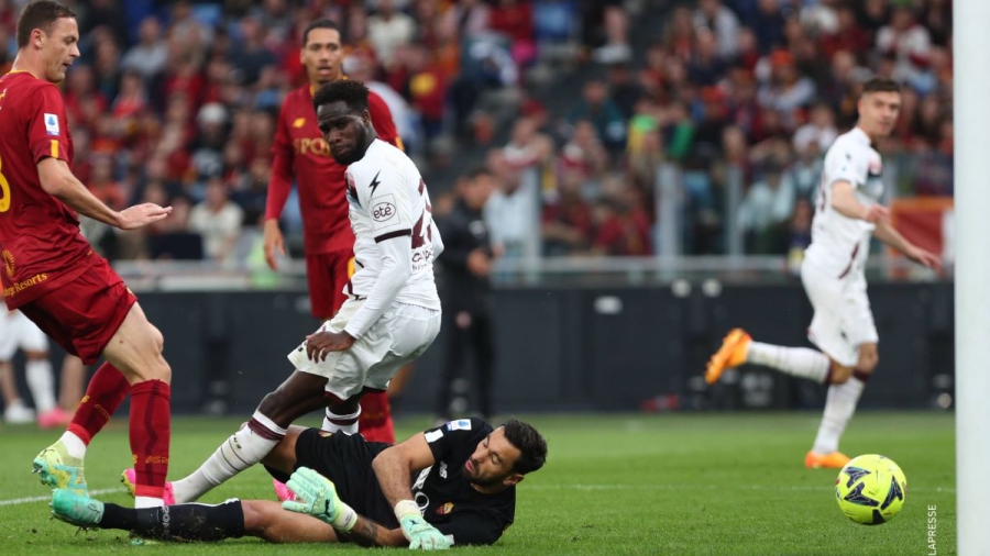 Ρόμα - Σαλερνιτάνα 2-2: Κανείς δεν κέρδισε στο Ολίμπικο (video)