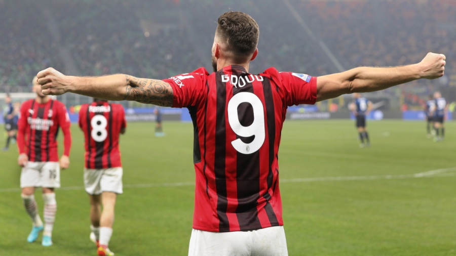 Μίλαν - Λάτσιο 4-0: Ποιο ντέρμπι; Πάρτι με... υπογραφή Ζιρού και στα ημιτελικά του Coppa Italia οι «ροσονέρι»! (video)