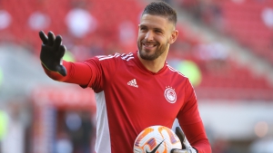 Πασχαλάκης: «Ευχαριστώ τον κόσμο του Ολυμπιακού που με αγκάλιασε»