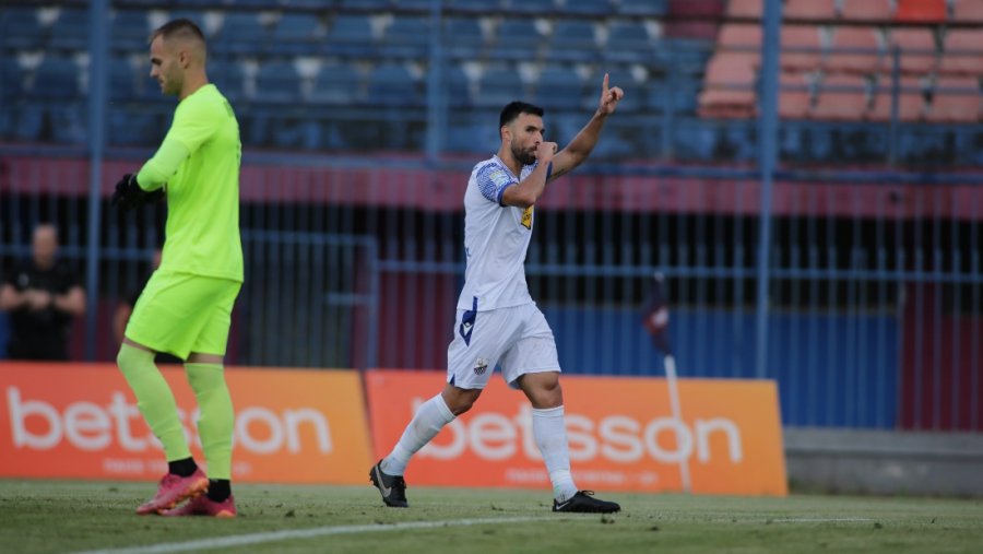 Βέροια – Λαμία 1-2: Μπαράζ-ματσάρα και… αγκαλιά με την παραμονή οι Φθιωτοί (video)