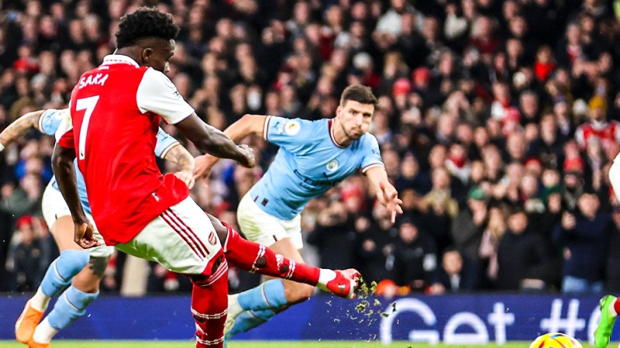 Άρσεναλ – Μάντσεστερ Σίτι 1-1: Ισοφαρίζει με πέναλτι ο «άχαστος» Σάκα μετά το EURO! (video)