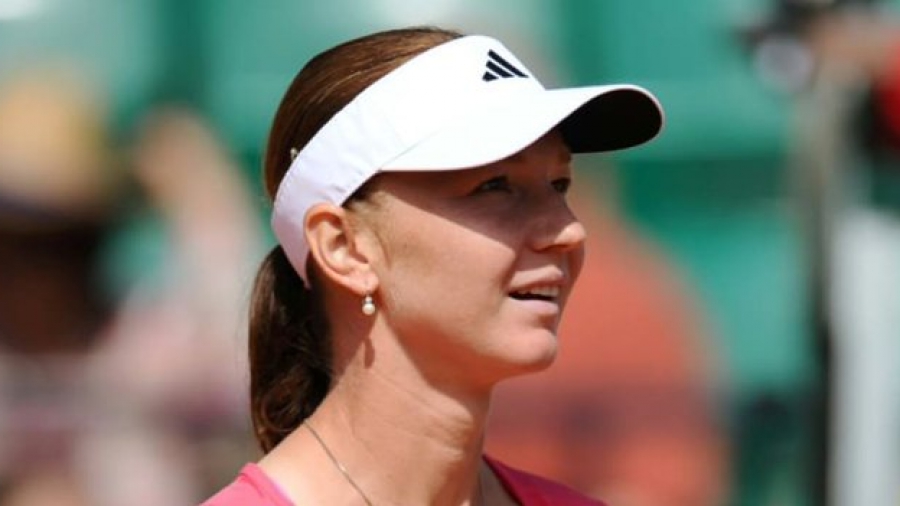 Βοράτσοβα: «Νιώθω σαν φυλακισμένη – Θέλω να αφήσουν τον Τζόκοβιτς να παίξει»