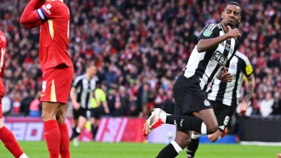 Η Λίβερπουλ έκανε την πρώτη κίνηση για τον Ίσακ, αλλά η Νιούκαστλ είπε όχι! (pic)