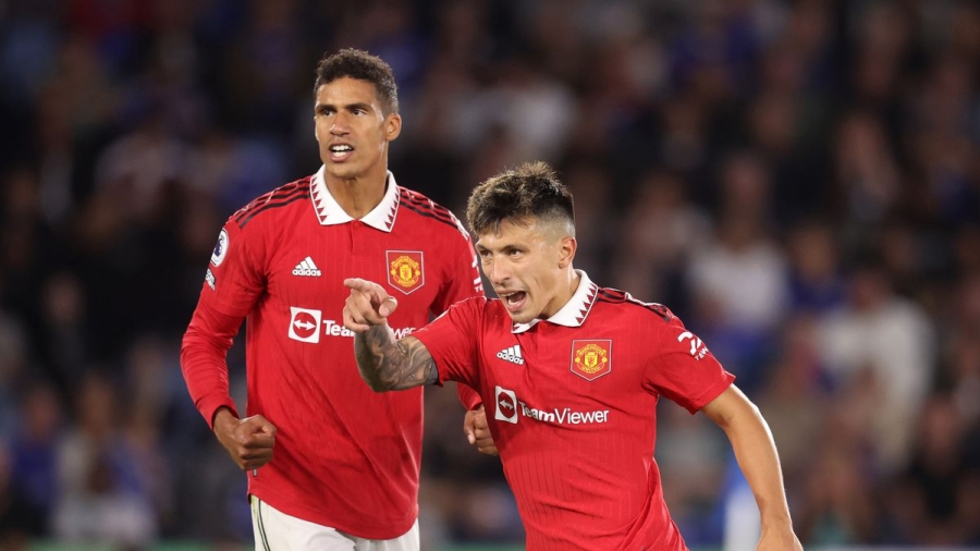 Μάντσεστερ Γιουνάιτεντ: Το δίδυμο Μαρτίνες-Βαράν έφερε…ασφάλεια στα μετόπισθεν και απομάκρυνε την αμφισβήτηση! (video)