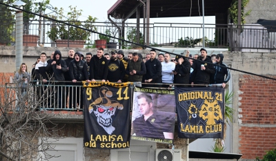 ΑΕΚ: Ελεύθεροι οι έξι οπαδοί που συνελήφθησαν στη Λαμία