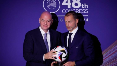 Η UEFA αποσύρει το μποϊκοτάζ εναντίον των διοργανώσεων της FIFA!