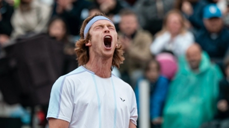 ATP, Ρώμη: Ο Ρούμπλεφ «χόρεψε» στη βροχή - Στον... αέρα όλο το άλλο πρόγραμμα!