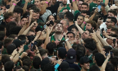 «Έβαλες πλάτη στα δύσκολα - Για πάντα ένας από εμάς!»: Η Θύρα 13 αναμένει τον Παπαπέτρου στην κερκίδα της!