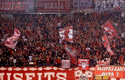 Δέκα πτήσεις για Βελιγράδι μεταφέρουν τους οπαδούς του Ολυμπιακού!