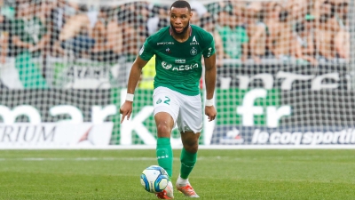 ΑΕΚ: Φέρνει στην Αθήνα και παίρνει τον Μουκουντί για την άμυνά της! (video)