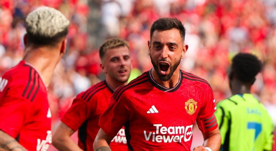 Πάθος, ένταση, σοβαρή Γιουνάιτεντ και «φιλική» νίκη επί της Άρσεναλ! (videos)