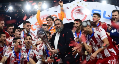 Μαρινάκης: «Χρυσό τρεμπλ των 100 χρόνων θρυλικής ιστορίας!»