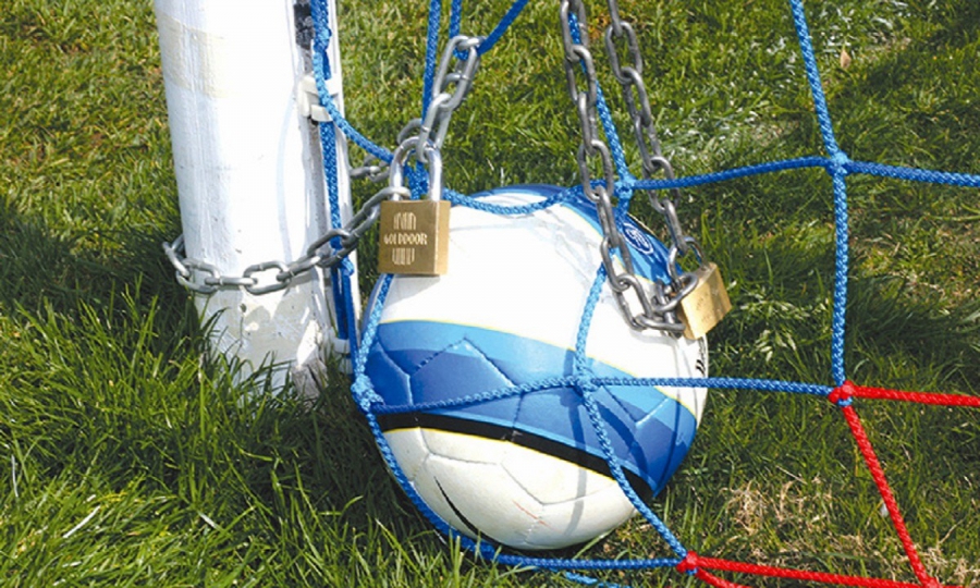 Κείμενο... κόλαφος της Daily Mail: «Το ελληνικό ποδόσφαιρο παρασύρεται σε σκάνδαλο διαφθοράς»