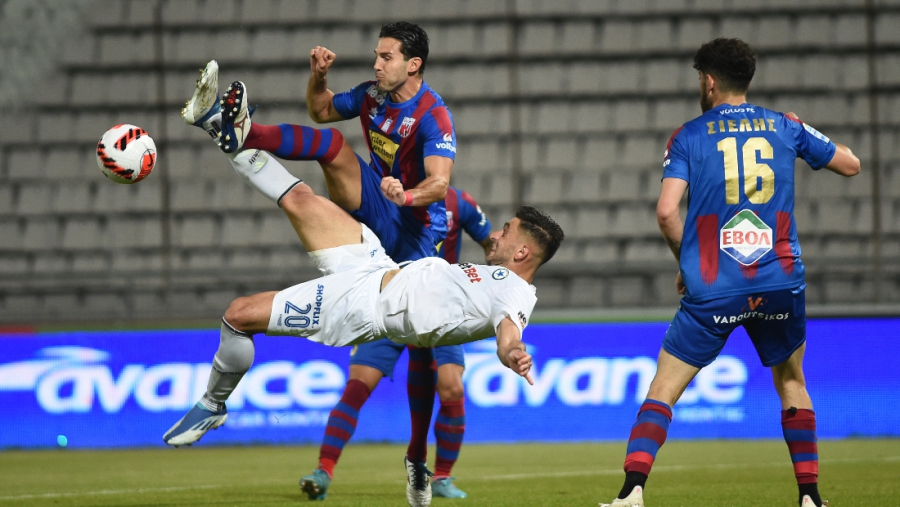 Βόλος – Ατρόμητος 1-1: Φαν Βέερτ και Κουλούρης μίλησαν ξανά, όμως εν τέλει συμβιβάστηκαν με την ισοπαλία (video)