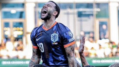 Έγραψε «ιστορία» με την εθνική Ολλανδίας ο Μέμφις Ντεπάι!