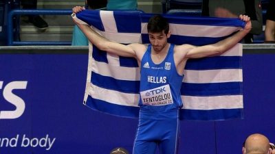 Οι πανηγυρισμοί του Τεντόγλου με την ελληνική σημαία! (video)