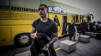 Η ΑΕΚ «πέταξε» για Μπράιτον (video)