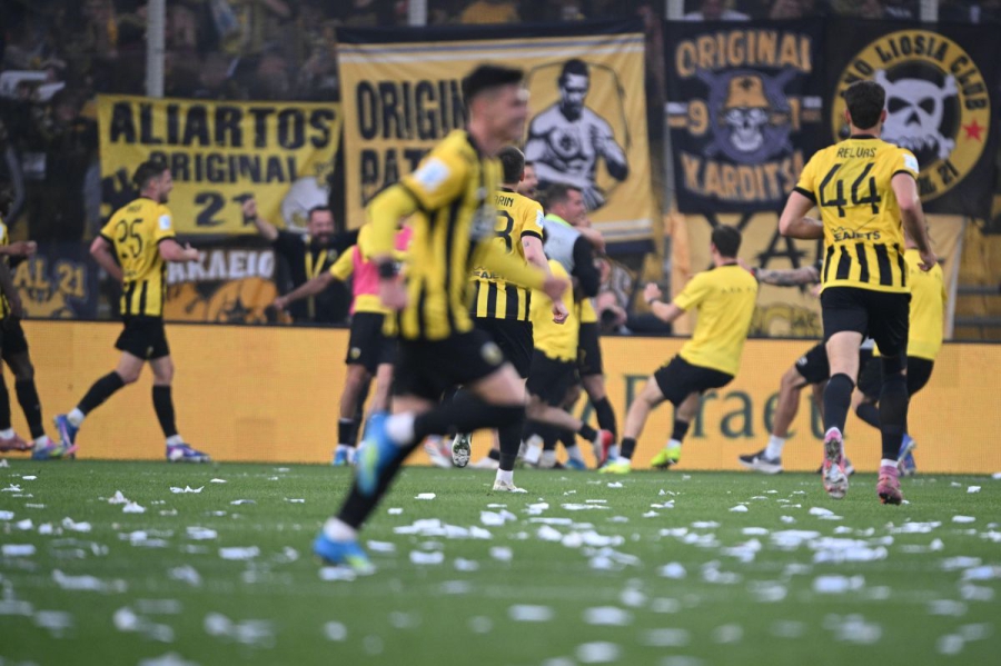 «Και σε 5-6 εβδομάδες...»: Κυρίαρχη ΑΕΚ στη γιορτή της - Ο Δικέφαλος «κατακτά τη δόξα» του, 3-0 τον ΠΑΟΚ και φιέστα... volume 1!