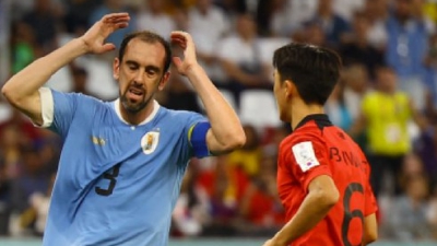 Ουρουγουάη - Νότια Κορέα 0-0: «Άγγιξε» το γκολ ο Γοδίν, στο δοκάρι η μπάλα! (video)