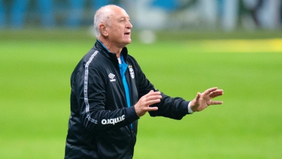 Τέλος από την Γκρέμιο ο Σκολάρι!