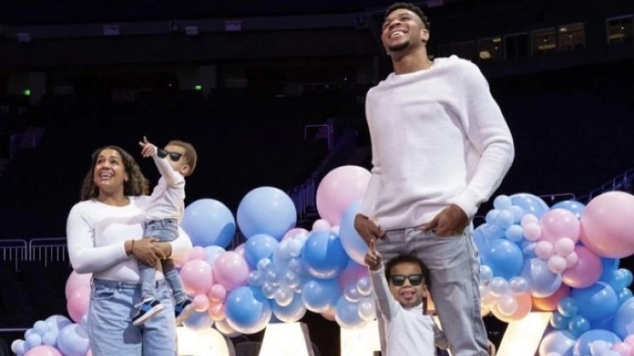 Πατέρας για τρίτη φορά ο Γιάννης Αντετοκούνμπο!