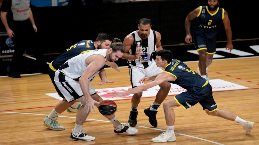 Απόλλων Π.- Λαύριο 71-54: Βαθιά ανάσα για τους Πατρινούς!