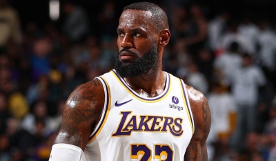 Δεν... μεγαλώνει ο ΛεΜπρόν: «Διέλυσε» τους Νετς με 40άρα και 90% από την περιφέρεια! (video)