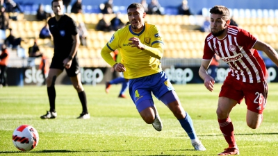 Φαμπιάν Αντούνες: Ψηφίζει... παραμονή στην Ελλάδα και μιλά για το ΠΑΟΚ - Γάνδη: «Όποιος φανεί ανώτερος στην τακτική, θα προκριθεί» (video)