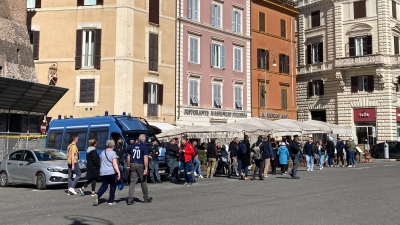 Φρίκη στην Ιταλία: Δύο οπαδοί της Μπράιτον μαχαιρώθηκαν στη Ρώμη