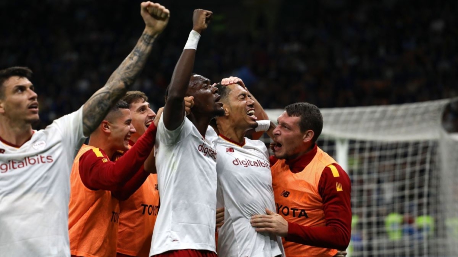 Ίντερ - Ρόμα 1-2: Ανατροπάρα με Σμόλινγκ και... κάτω οι «νερατζούρι»! (video)