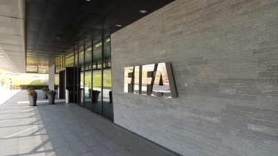 FIFA: Εξετάζει το ενδεχόμενο να μεταφέρει τα γραφεία της στις ΗΠΑ