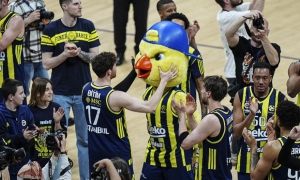 Επίσημο: Η Φενέρμπαχτσε υπέγραψε νέο 10ετές συμβόλαιο και συνεχίζει στη EuroLeague - Η αναφορά στο NBA Europe!
