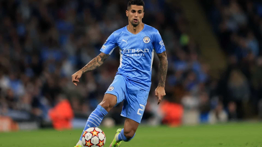 Θύμα επίθεσης και κλοπής ο Ζοάο Κανσέλο!