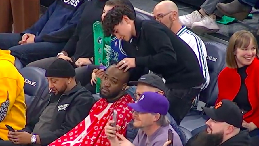 Απίστευτο και όμως… αμερικάνικο: Ο youtuber JiDion κουρευόταν την ώρα του αγώνα στο NBA! (video)