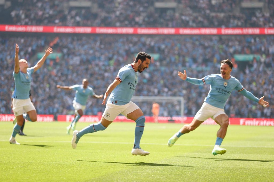 Για άλλα τέσσερα χρόνια και επτά τρόπαια: Ο Γκιντογάν βρίσκει στη Γαλατασαράι συμπαίκτη του σε Σίτι και «Mannshcaft»!