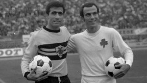 Ο Μίμης Δομάζος στο BN Sports: «Ποιος ήταν ο Μίμης Παπαϊωάννου; Αυτός που μου έδωσε το 10 στην ΑΕΚ μέσα απ' την καρδιά του!» (video)