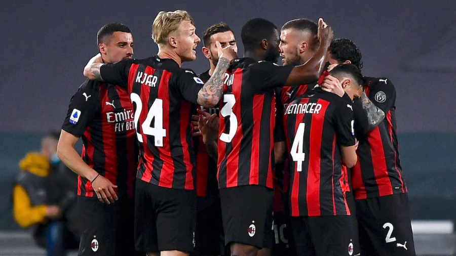 Ο τίτλος απαιτεί... διπλό για τη Μίλαν - Με την ανωτερότητα της Σεβίλλης!