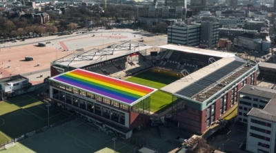 Ποδοσφαιρική ομάδα εγκαθιστά στο γήπεδό της φωτοβολταϊκό σύστημα με χρώματα ουράνιου τόξου!