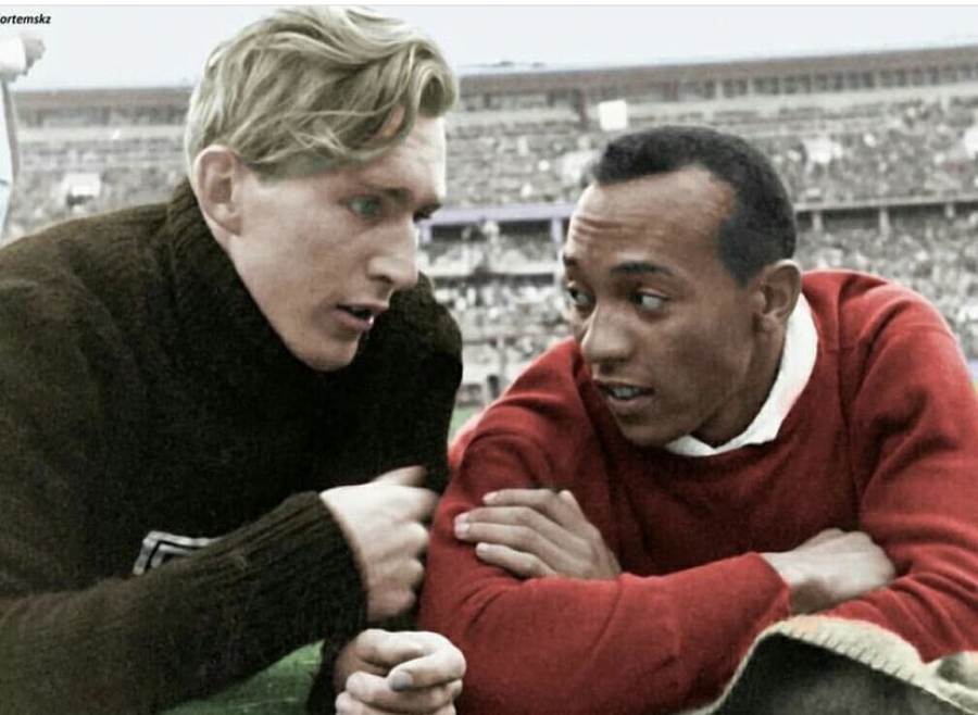 Λουτς Λονγκ - Τζέσε Όουενς: Ο θρίαμβος της ανθρωπιάς στους ρατσιστικούς Ολυμπιακούς Αγώνες του 1936