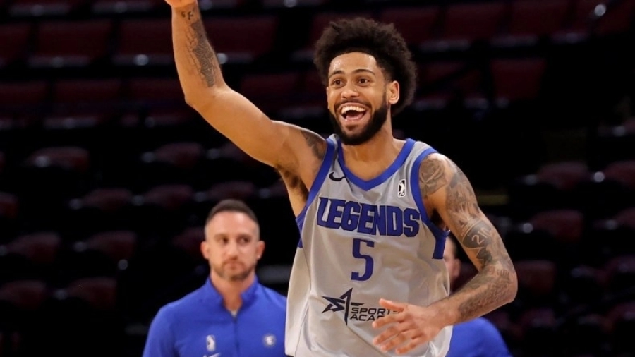 «Καυτός» ο Ντόρσεϊ, καλή εμφάνιση ο Άλεξ Αντετοκούνμπο (video)