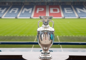 Γλασκώβη: Το Χάμπντεν Παρκ που προσφέρεται για «σκωτσέζικα ντουζ»