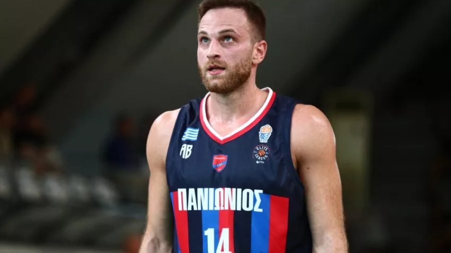 Περιστέρι: «Κλείνει» Κακλαμανάκη