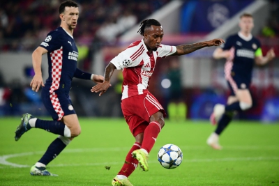 Ολυμπιακός - PSV: Προηγούνται με βολίδα του Ζέλσον οι «ερυθρόλευκοι»! (video)
